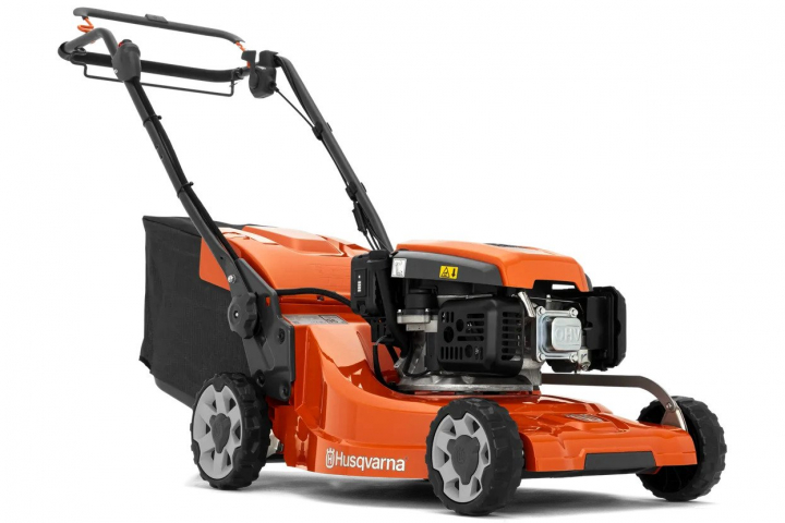 Husqvarna LC347VE Rasenmäher in der Gruppe Husqvarna Forst- und Garten produkte / Husqvarna Rasenmäher / Rasenmäher bei GPLSHOP (9705414-01)