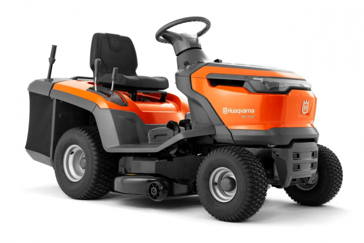 Husqvarna TC 112 Gartentraktor in der Gruppe Husqvarna Forst- und Garten produkte / Husqvarna Aufsitzrasenmäher / Gartentraktoren bei GPLSHOP (9706222-01)