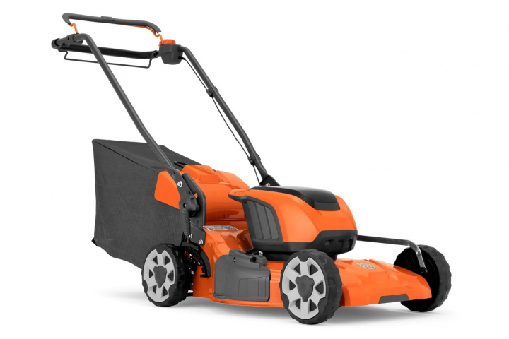 Husqvarna LC 251iS ohne Akku und Ladegerät in der Gruppe Husqvarna Forst- und Garten produkte / Husqvarna Rasenmäher / Akku rasenmäher bei GPLSHOP (9707226-01)