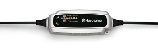 Husqvarna Akkuladegerät BC 0.8