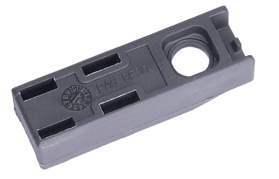 Adapter Schwarz 5821137-01