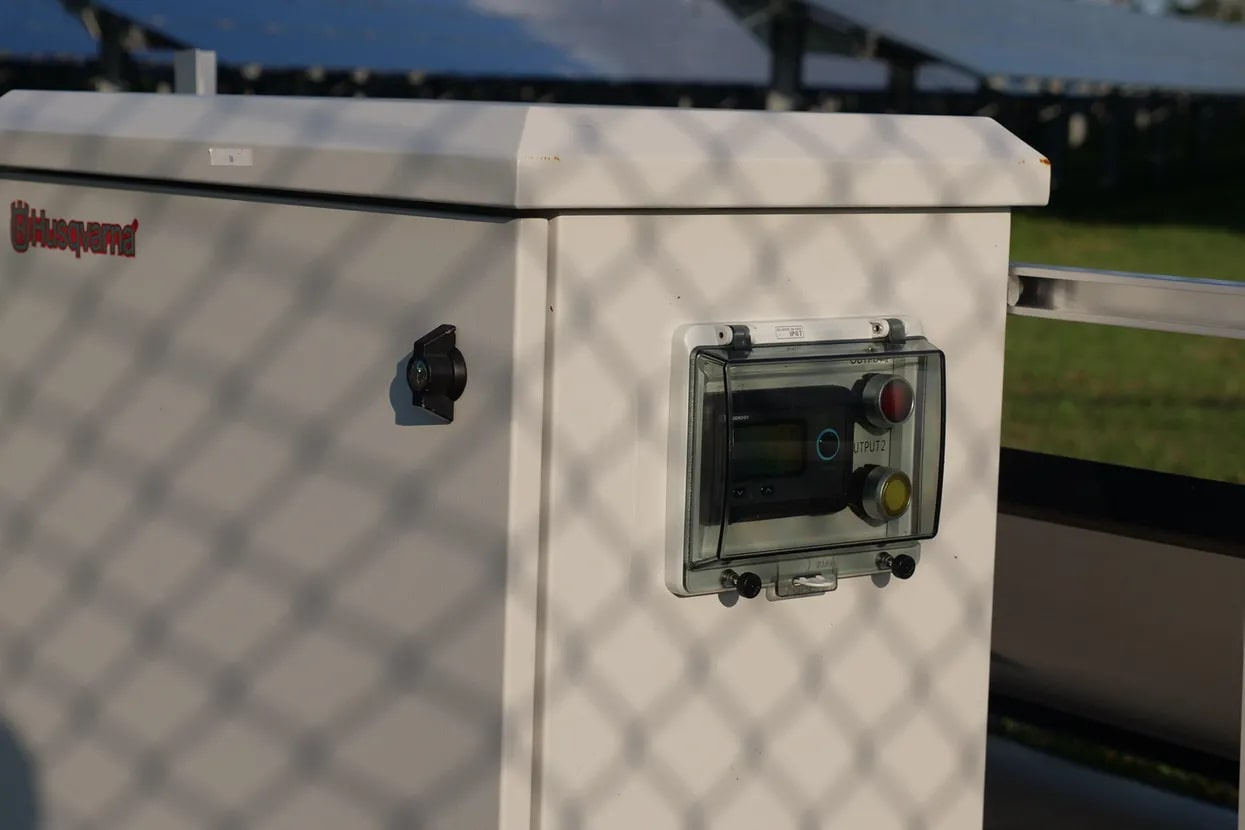 Automower Ladegerät für Solarzellen