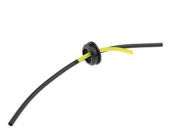 Kraftstoffschlauch mit Durchführung Kraftstoffschlauch mit Durchführung