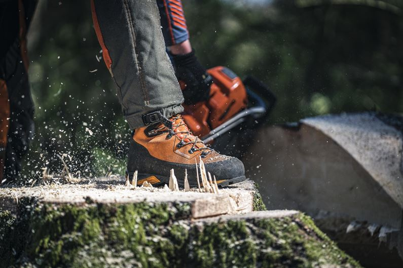 Lederstiefel mit Schnittschutz Husqvarna Technical