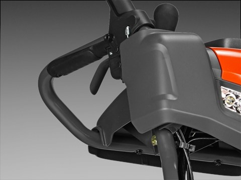 Husqvarna ST 230P Schneefräse