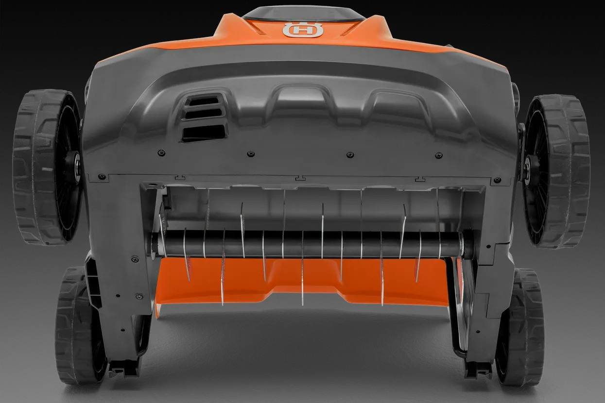 Husqvarna Vertikutierer S138i + B140 & C80