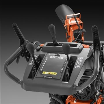 HUSQVARNA ST 330 Schneefräse