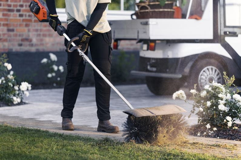 Husqvarna 525iLK Akku-Trimmer