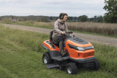 Husqvarna TS 215T Gartentraktor Husqvarna TS 215T Gartentraktor