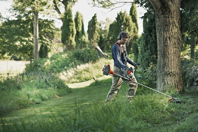 Husqvarna 122R Forstfreischneider