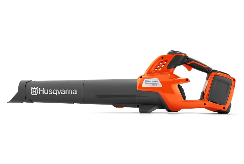 Husqvarna 230iB mit Akku und Ladegerät