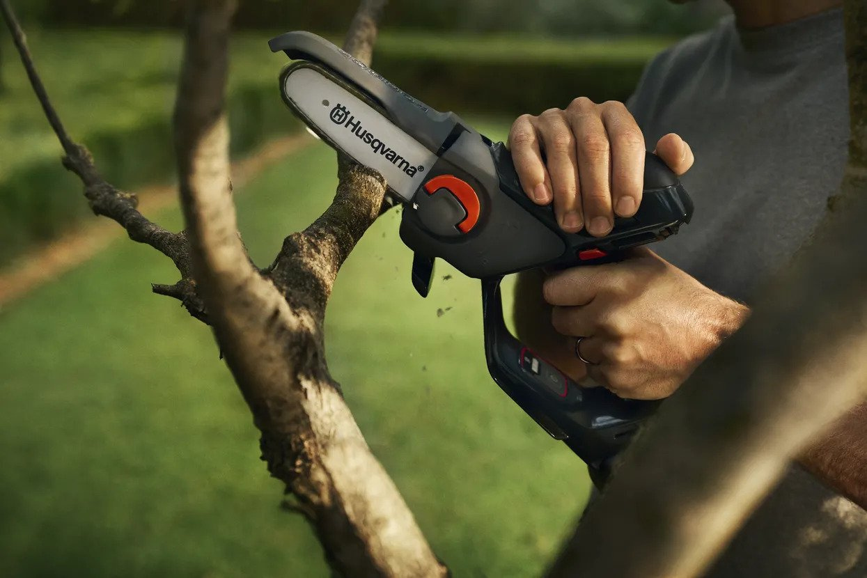 Husqvarna Aspire™ P5 mit Akku und Ladegerät