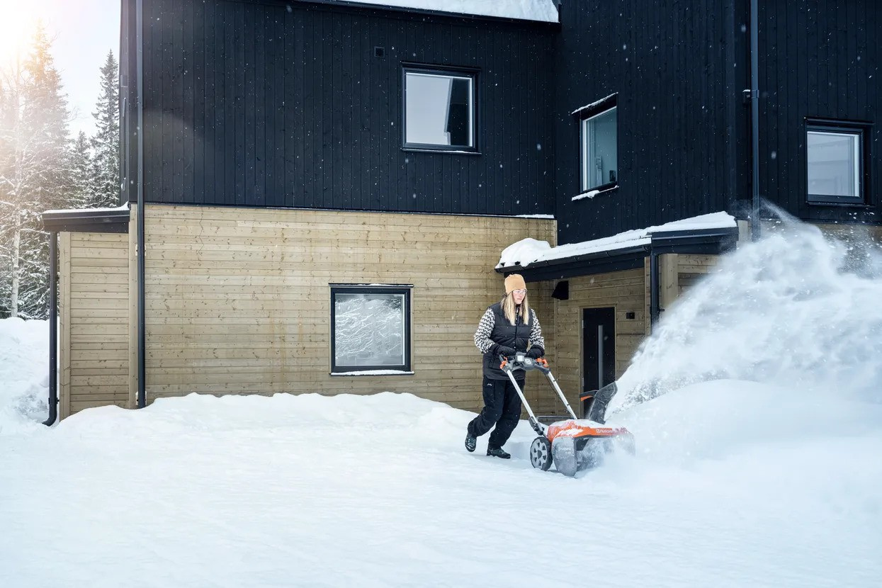 Husqvarna ST 253i Schneefräse