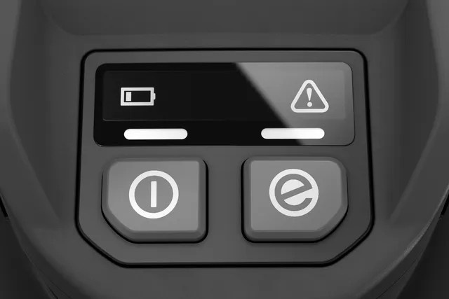 Husqvarna 215i Akku-Motorsäge ohne Akku und Ladegerät