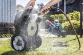 Husqvarna Automower® 305E Nera Mähroboter Husqvarna Automower® 305E Nera Mähroboter